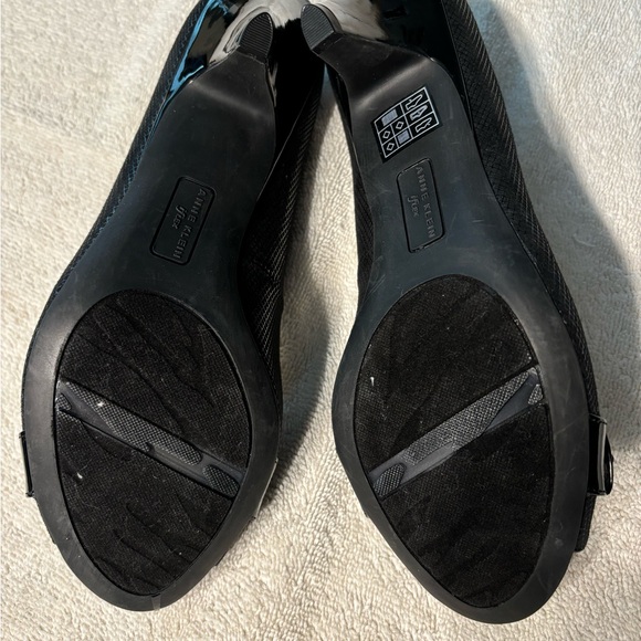 Anne Klein iflex Peep Toe Pumps, size 8 1/2, medium width - Picture 6 of 8